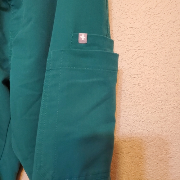 Figs size M/P scrub pants - Picture 4 of 7